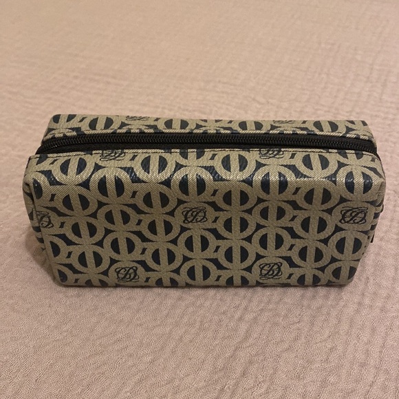 LOUIS QUATORZE GLASS CASE / ESSENTIAL BAG . - Picture 2 of 6